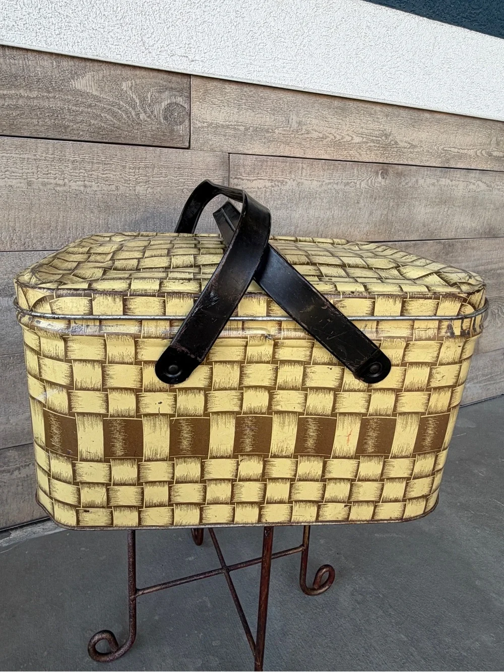 Vintage Yellow Woven-Style Storage Basket with Handles